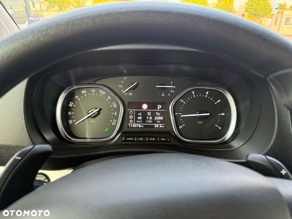 Opel Vivaro Extra Long 3,1t (bryg.) - 15