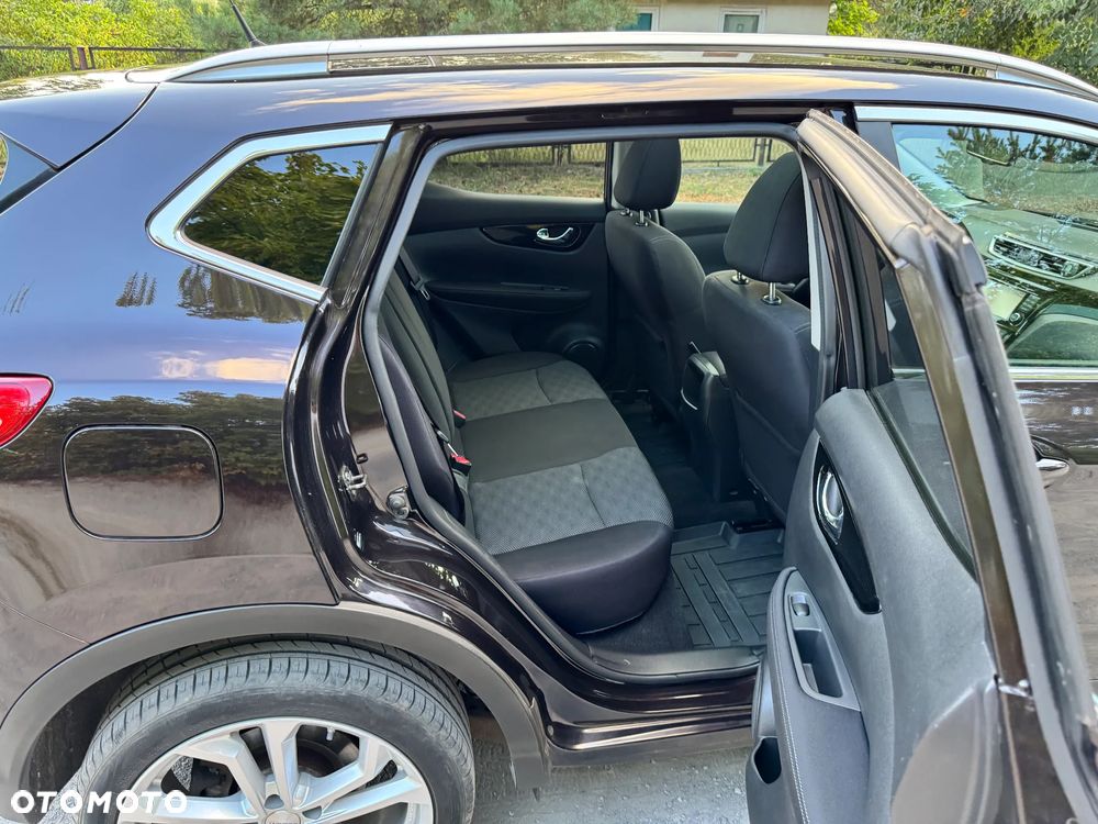 Nissan Qashqai 1.6 DIG-T N-Connecta - 11