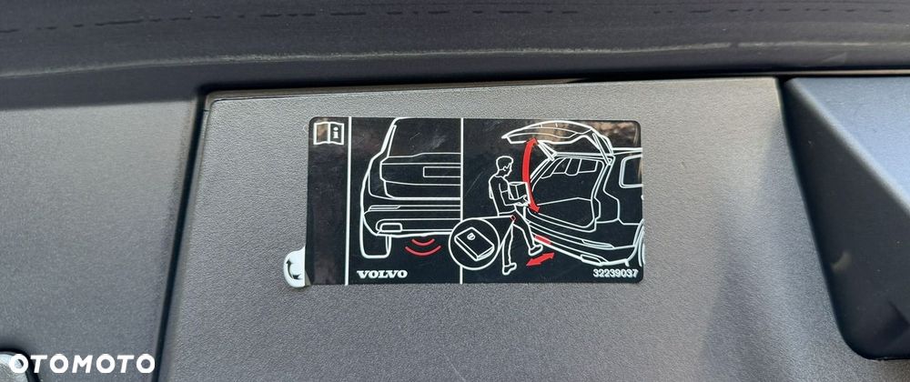 Volvo V90 B4 B Momentum Pro - 40