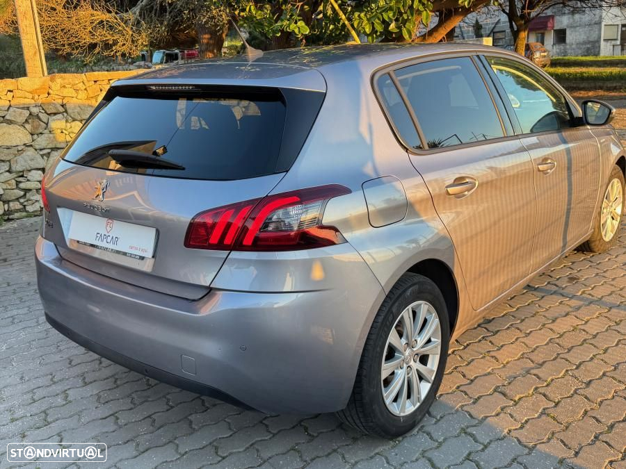 Peugeot 308 1.6 BlueHDi Style J17 - 2
