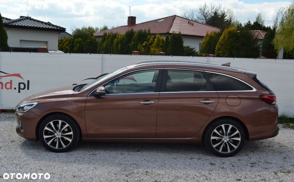 Hyundai i30 1.6 CRDi Premium - 10