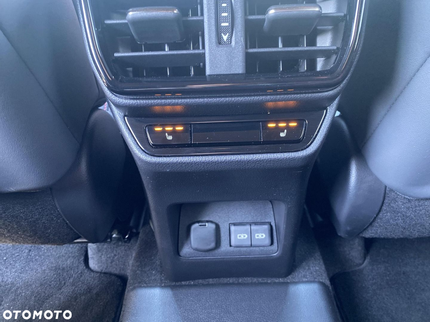 Lexus NX - 19