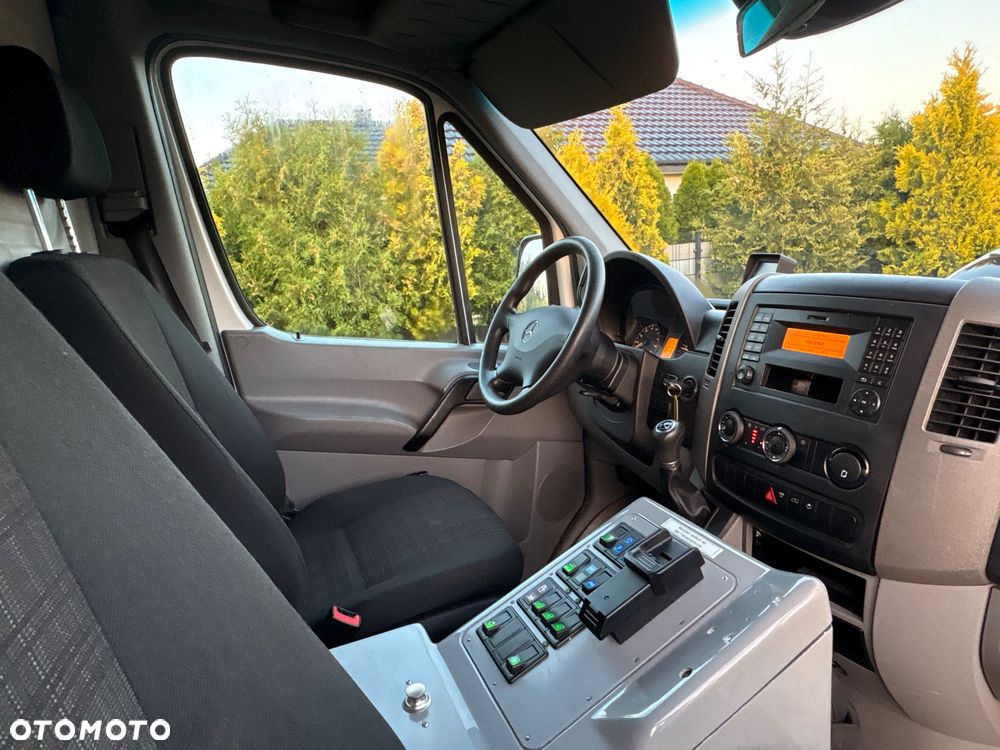 Mercedes-Benz SPRINTER 519CDI 3.0 V6 AUTOMAT 7G AMBULANS/KARETKA - 26