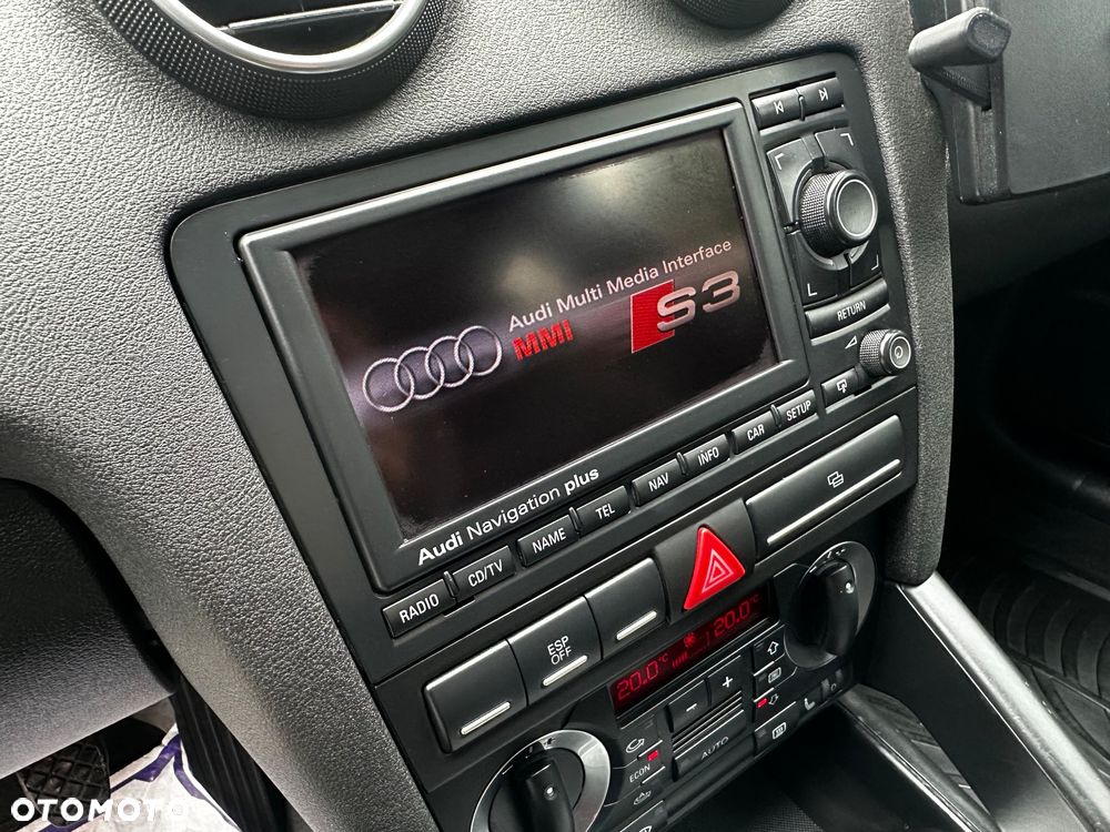 Audi A3 Sportback 2.0 TDI DPF S line Sportpaket plus - 24