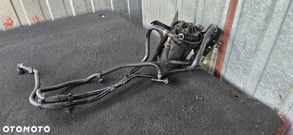 Obudowa filtra paliwa filtr przewody paliwowe paliwa Volvo V40 I 1,9 D - 1