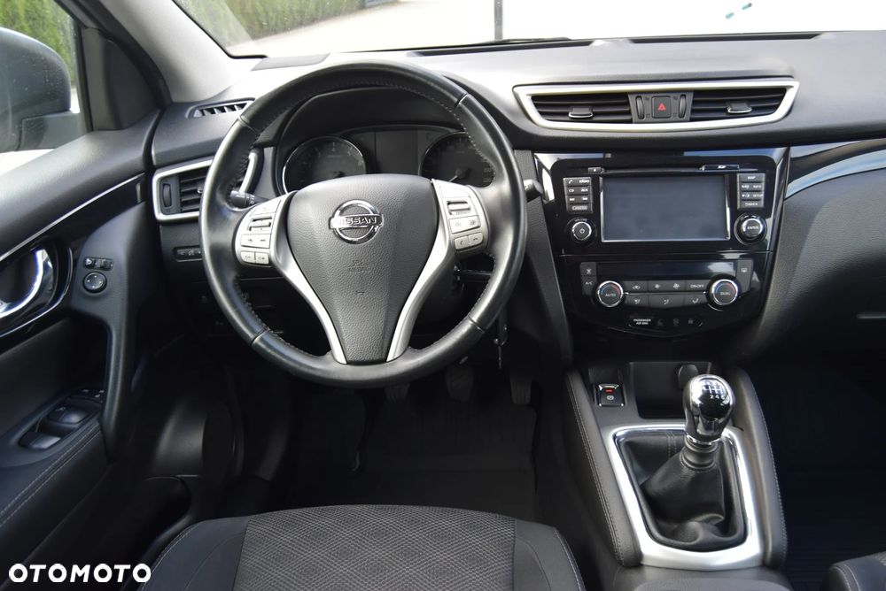 Nissan Qashqai 1.2 DIG-T N-Connecta - 19