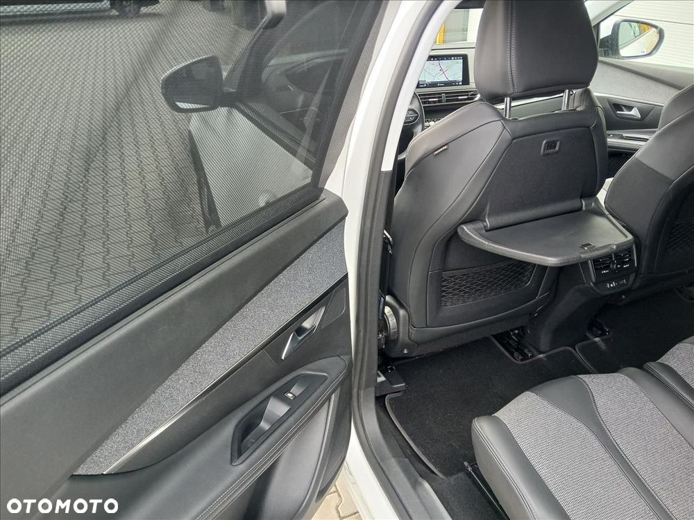 Peugeot 5008 1.6 PureTech Allure S&S EAT8 - 19