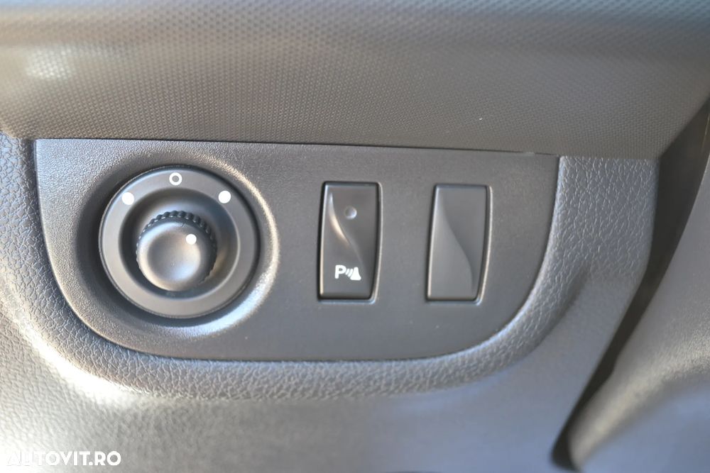 Dacia Logan - 8
