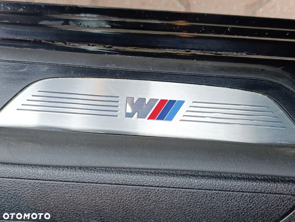 BMW Seria 7 750d xDrive Blue Performance Edition Exclusive - 23