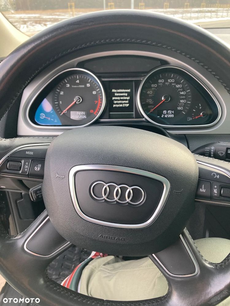 Audi Q7 - 17