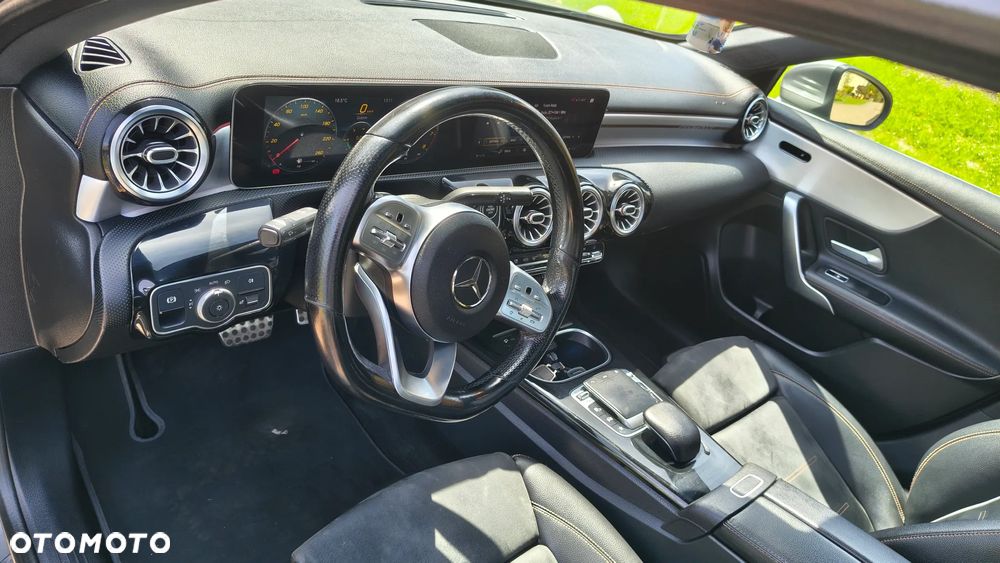 Mercedes-Benz Klasa A 250 4-Matic Edition 1 7G-DCT - 11