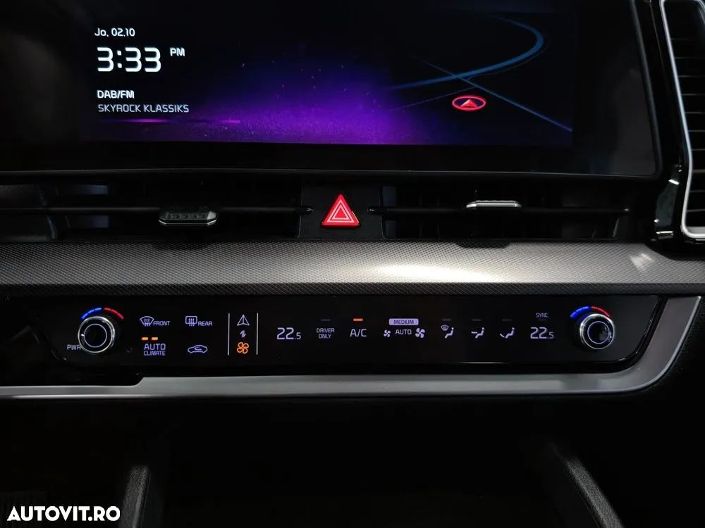 Kia Sportage 1.6 T-GDI PHEV 6AT 4x4 Business Line - 14