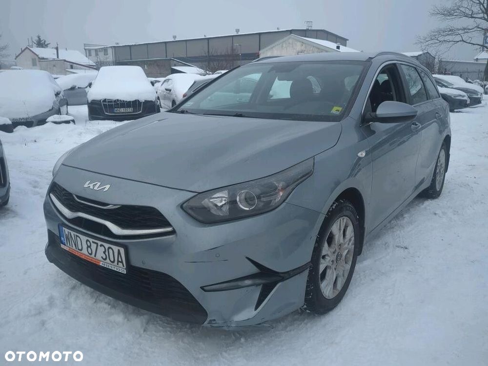 Kia Ceed - 1