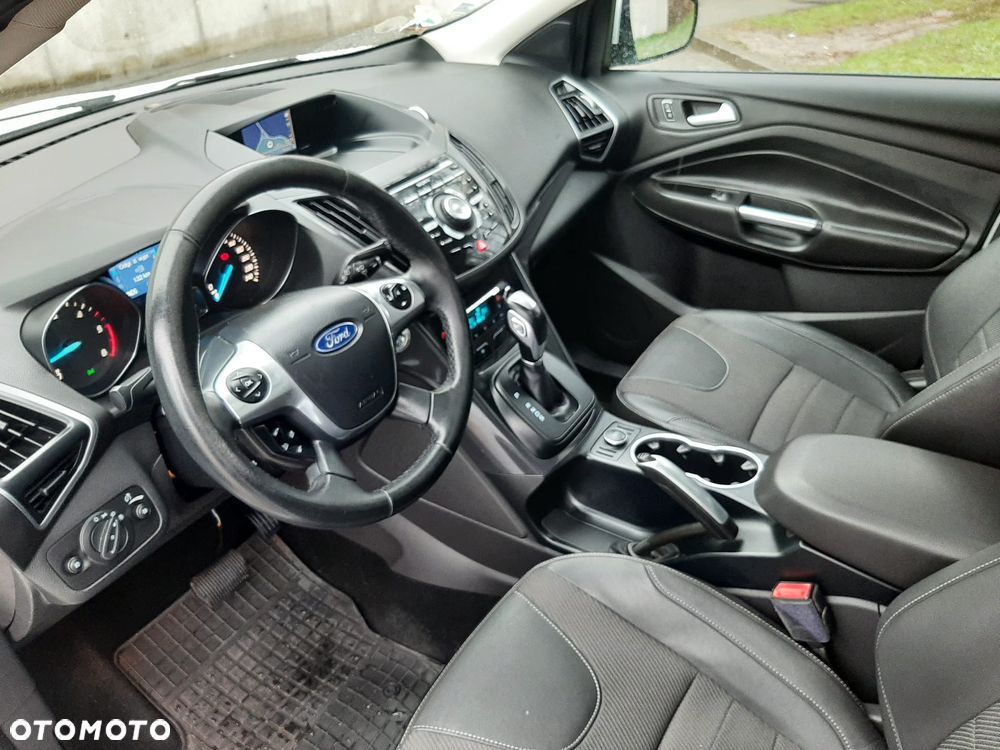 Ford Kuga 2.0 TDCi 4x4 Individual - 26