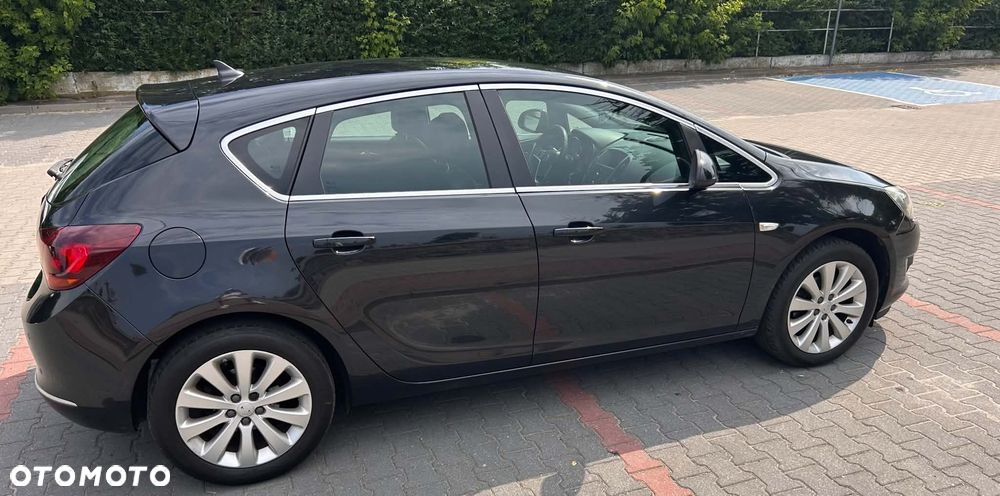 Opel Astra 1.4 Turbo - 1