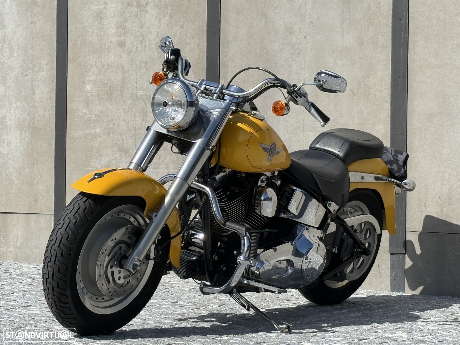 Harley-Davidson Fat Boy Fatboy FLSTF 1450 Edição Yellow Pearl - 10