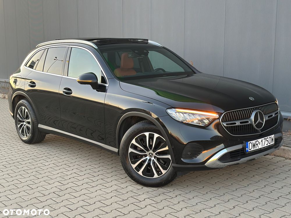 Mercedes-Benz GLC 220 d 4Matic 9G-TRONIC Edition AMG Line - 36