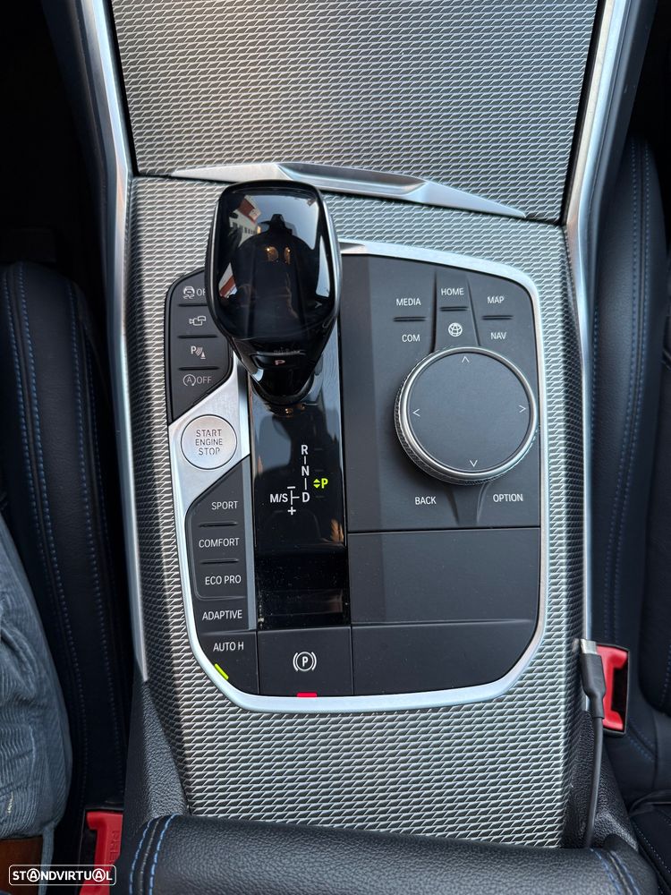 BMW 320 d Pack M Shadow Auto - 12