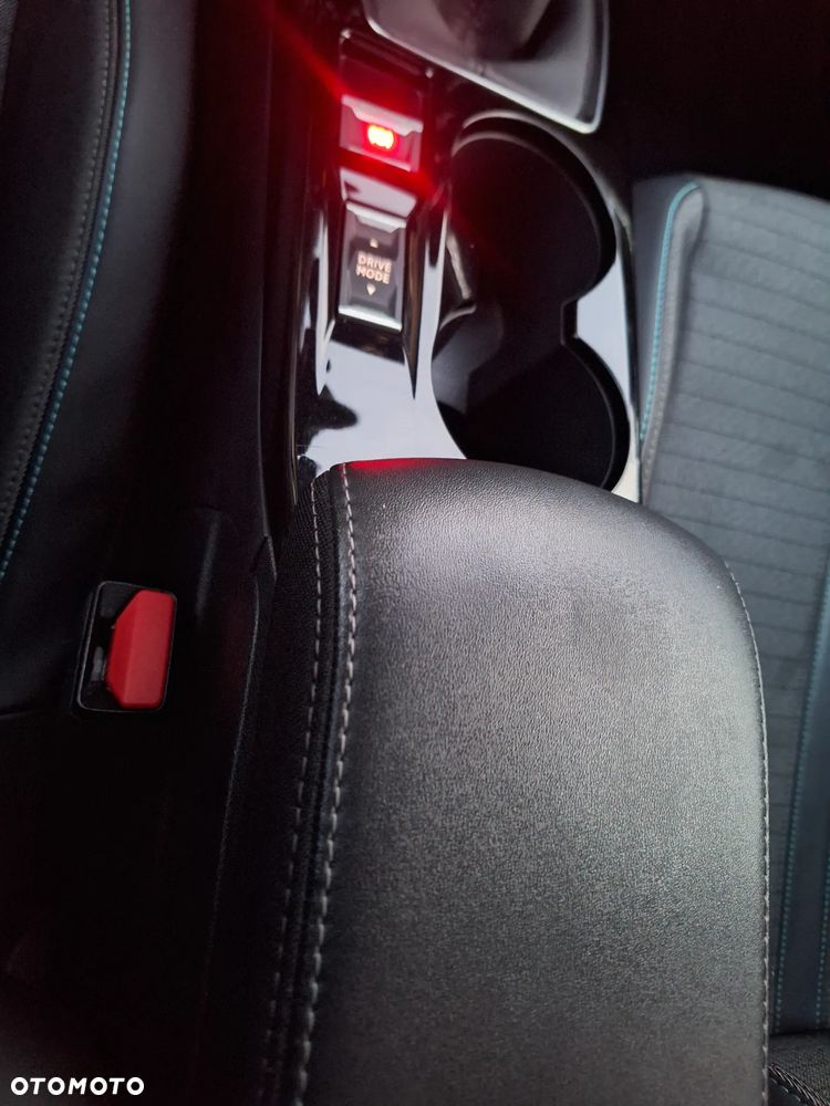 Peugeot 208 PureTech 100 Active Pack - 18