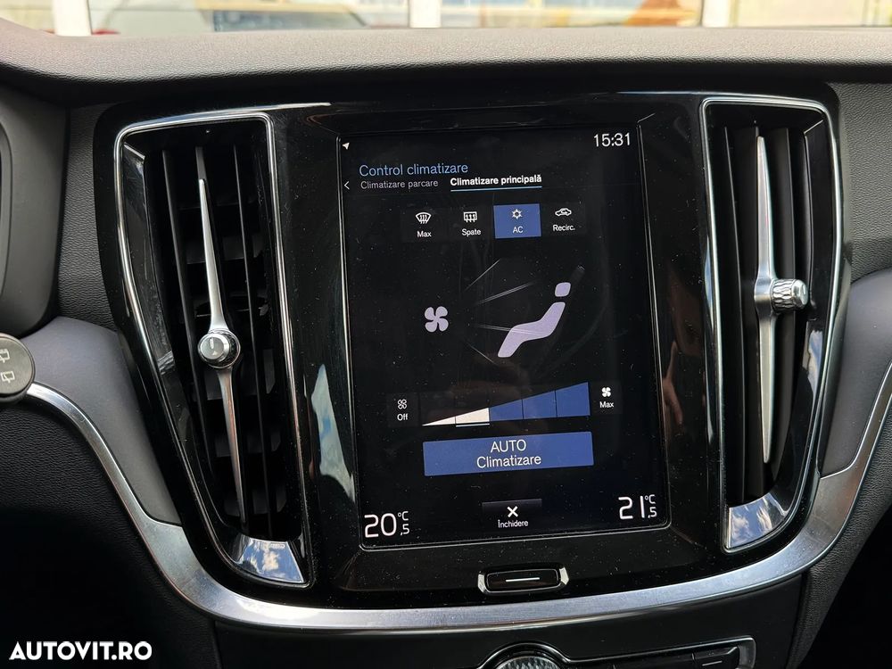 Volvo V60 D3 Geartronic Momentum - 12