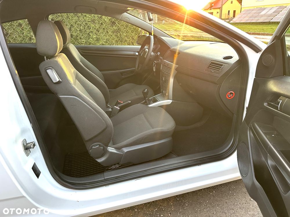 Opel Astra 1.4 Edition 111 Jahre - 9