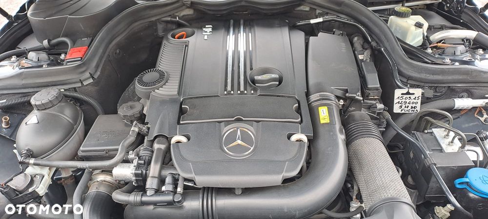 Mercedes-Benz Klasa C 180 CGI BlueEff Classic - 9