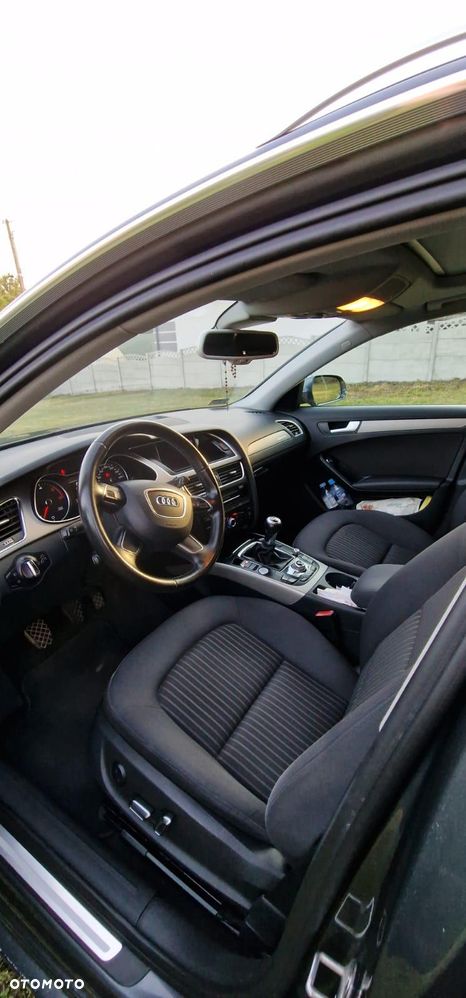 Audi A4 Avant 2.0 TDI Quattro Line - 34