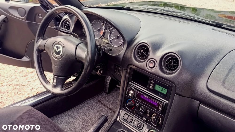 Mazda MX-5 1.9 16V - 38