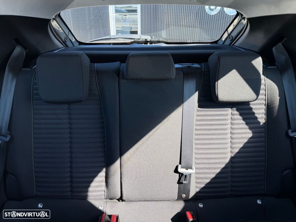 Peugeot 208 1.2 PureTech Active - 13