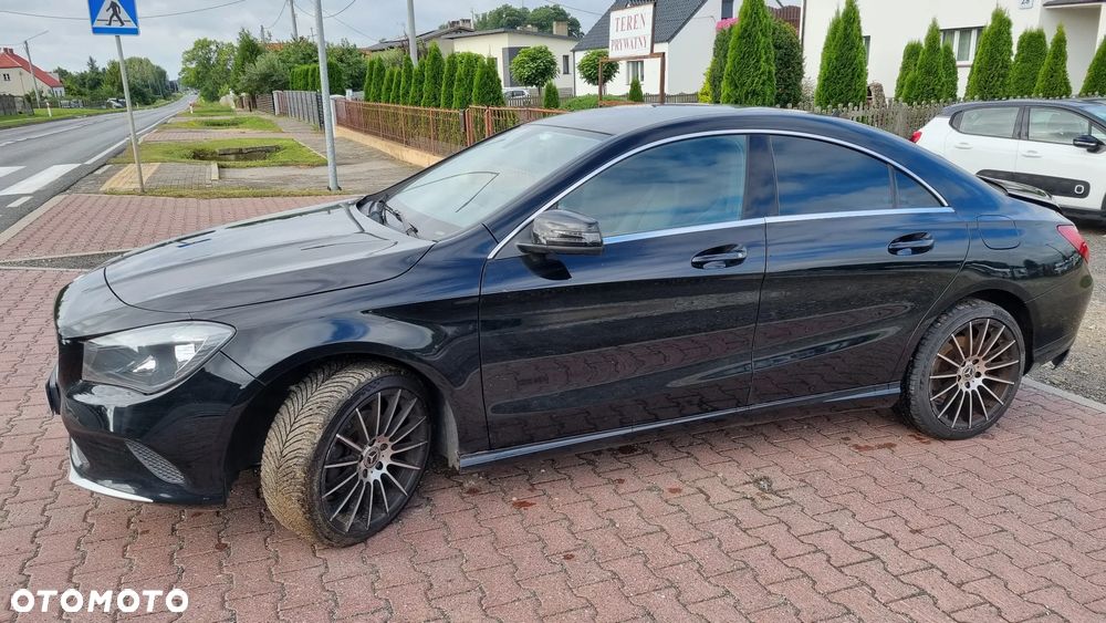 Mercedes-Benz CLA 180 (CDI) d - 12