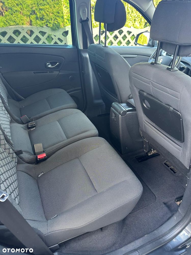 Renault Scenic - 16