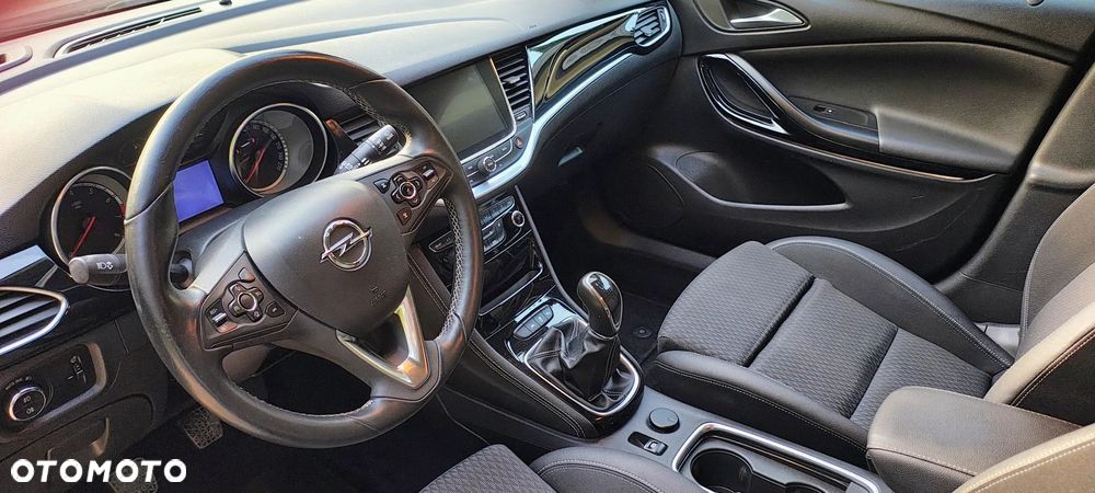 Opel Astra - 16