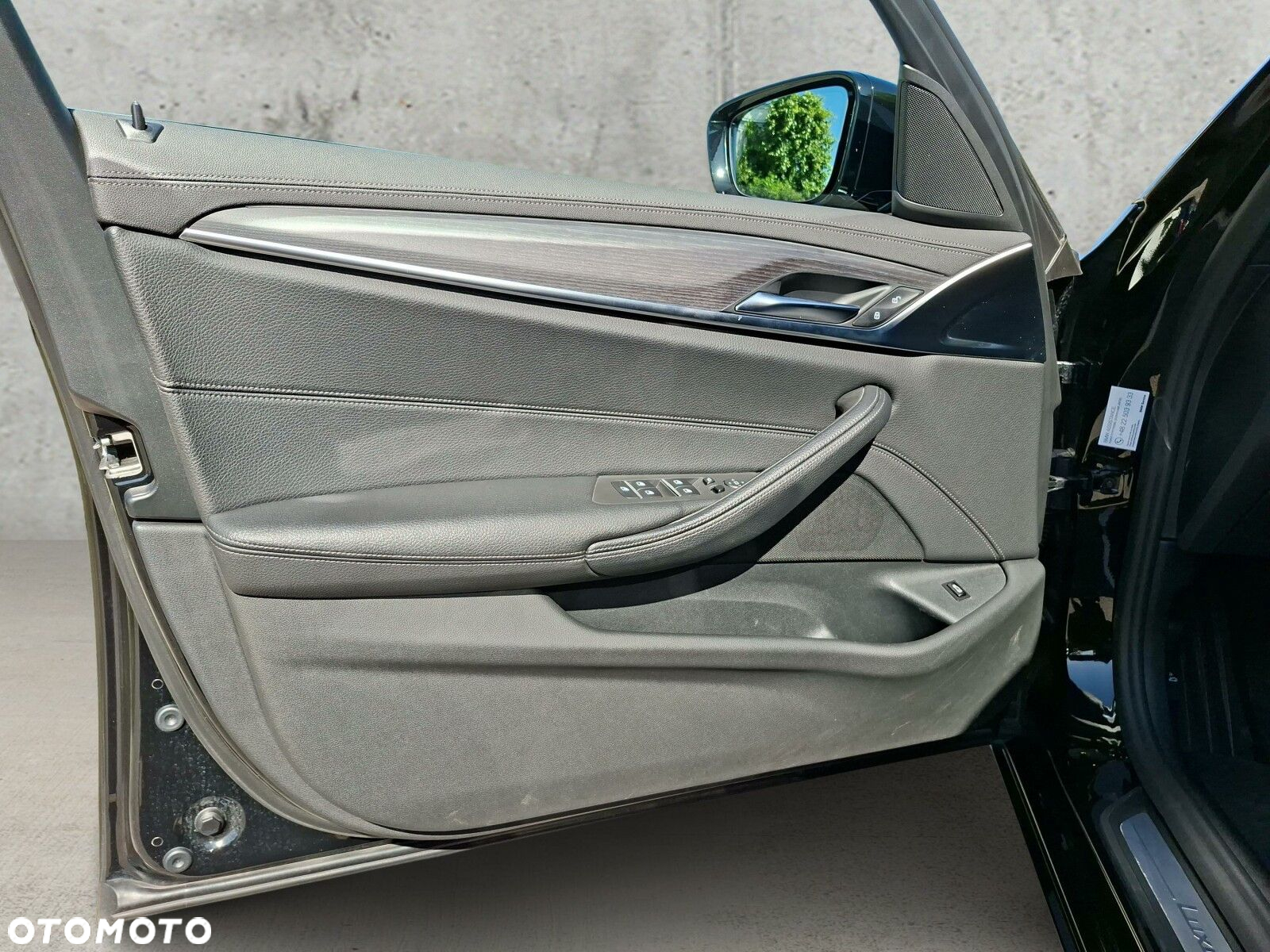 BMW Seria 5 520d xDrive Luxury Line - 11