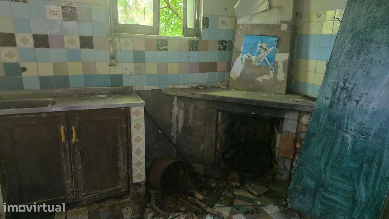Moradia T2, geminada, (SEM LICENÇA) - Picassinos - M. Grande - Grande imagem: 4/13