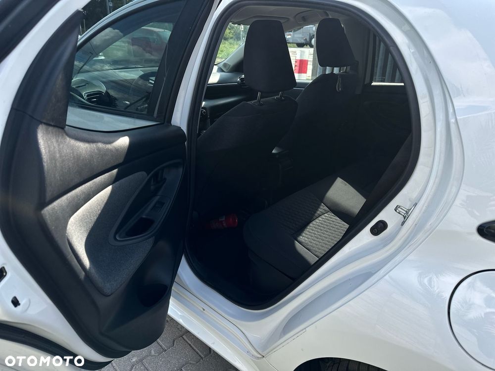 Toyota Yaris - 27