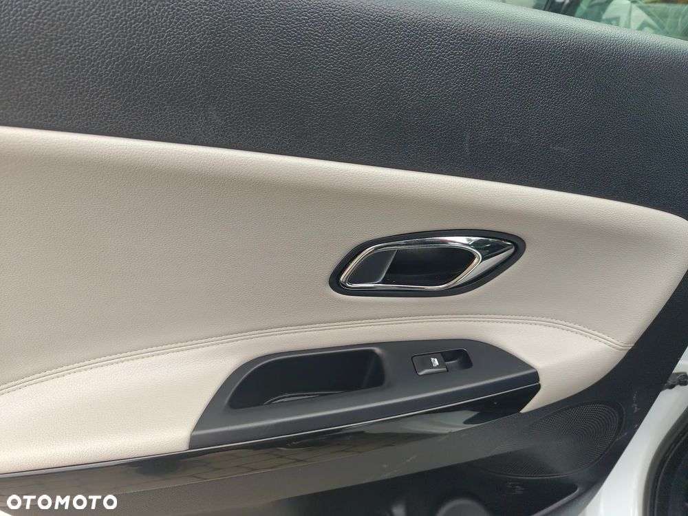Kia Ceed 1.6 GDI Edition 7 - 17
