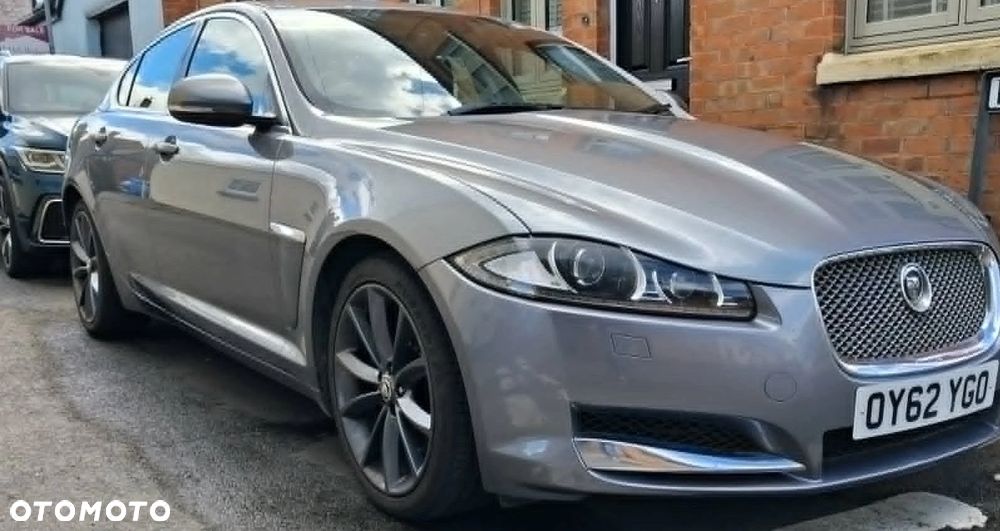 Jaguar XF 3.0 V6 D Premium Luxury - 1