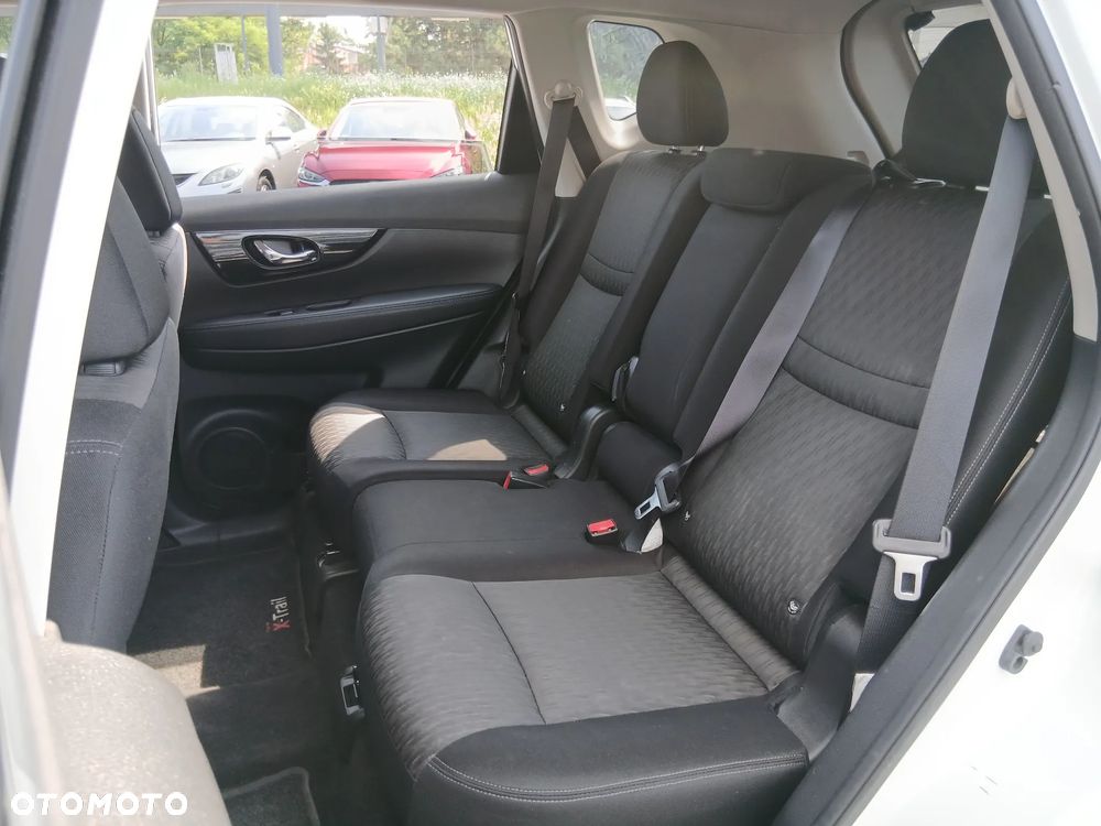 Nissan X-Trail 2.0 dCi N-Connecta 4WD Xtronic - 17