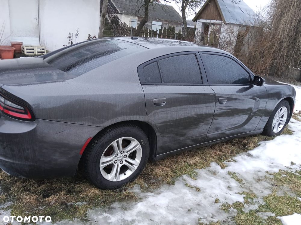 Dodge Charger - 5