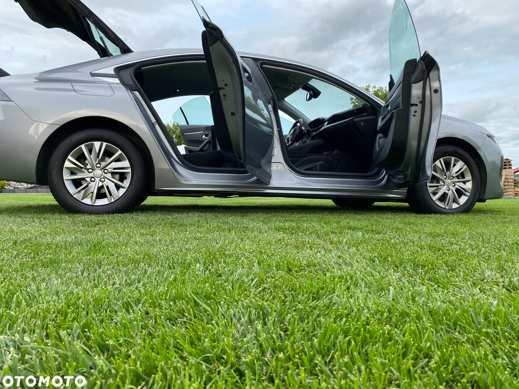 Peugeot 508 1.5 BlueHDi Allure Pack S&S EAT8 - 26