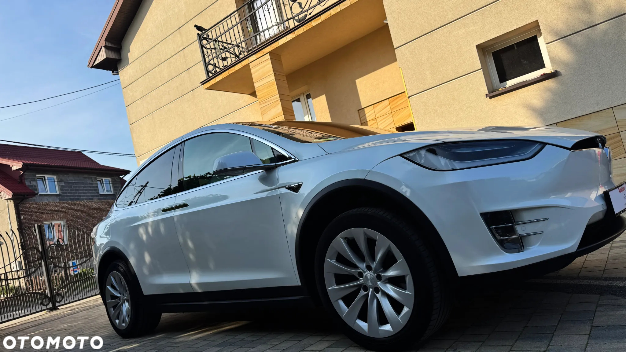 Tesla Model X Long Range Plus - 14