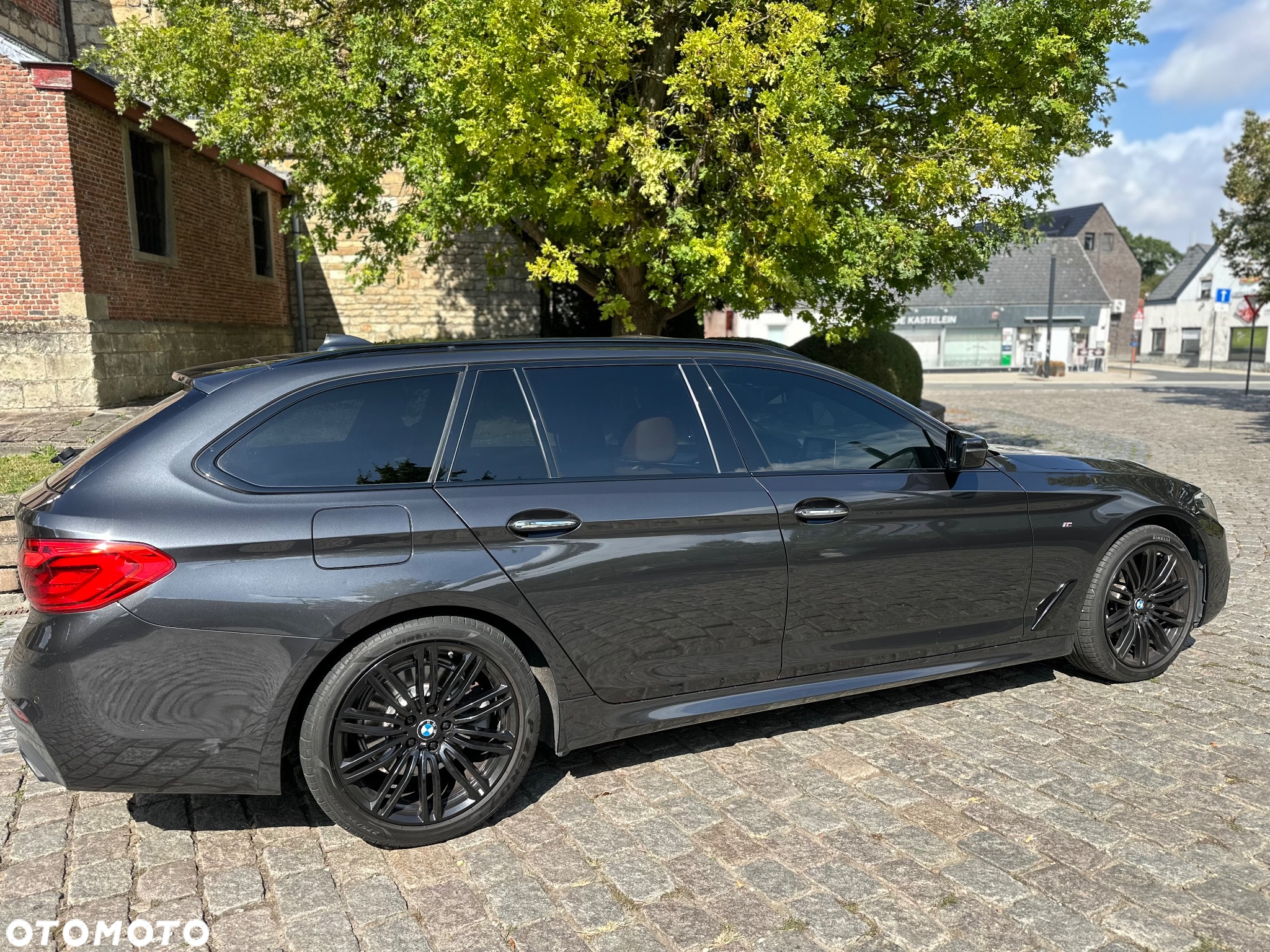 BMW Seria 5 520d xDrive M Sport sport - 10