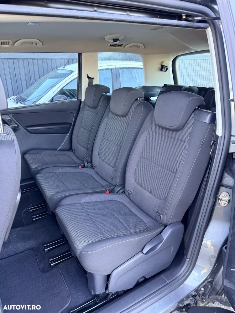 Volkswagen Sharan - 24