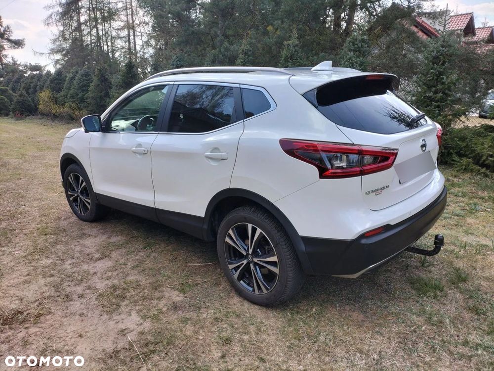 Nissan Qashqai 1.3 DIG-T N-Connecta - 4