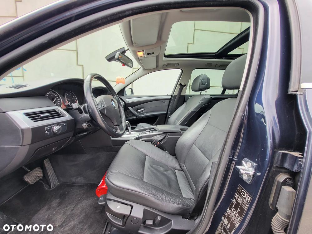 BMW Seria 5 520d Touring - 7