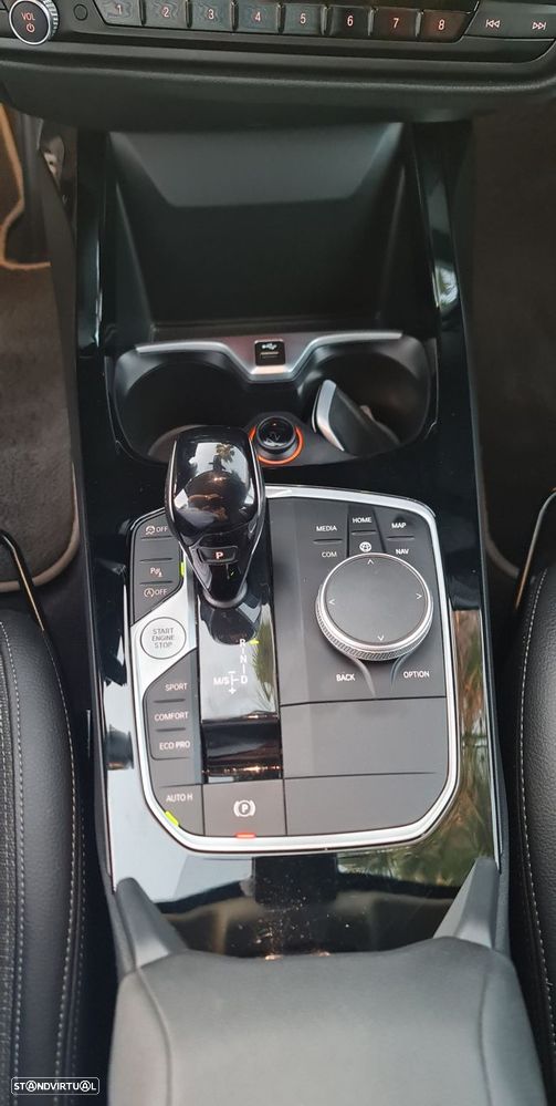 BMW 118 d Aut. Sport Line - 29