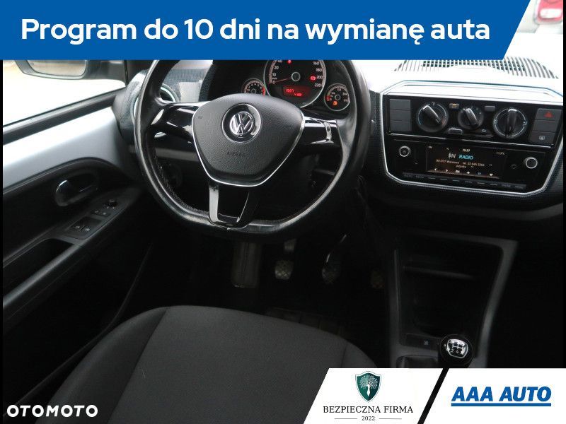 Volkswagen up! - 8