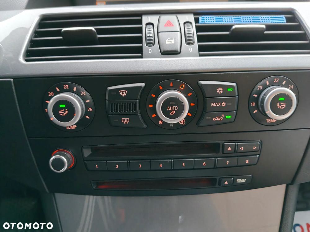 BMW Seria 5 520d Edition Exclusive - 35
