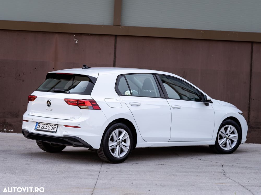 Volkswagen Golf 1.5 eTSI ACT DSG MHEV Life - 9