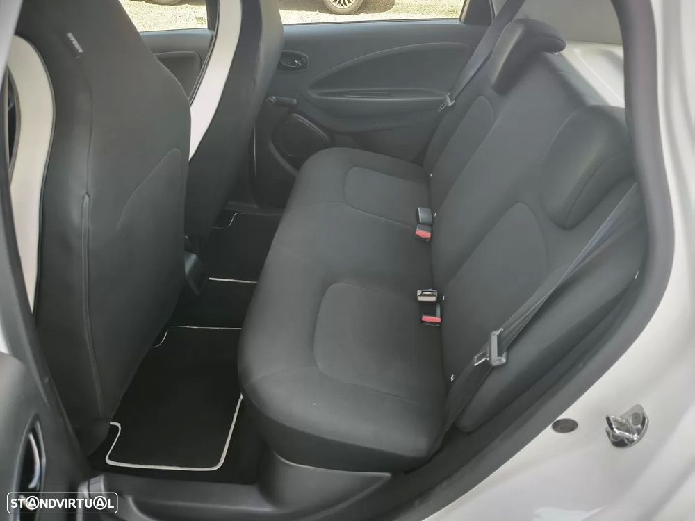 Renault Zoe (c/ Bateria) Zen 50 - 37